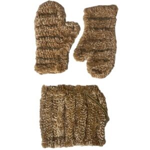 VINTAGE Maryse Roye Matching Knitted Fur Gloves and Hat Set